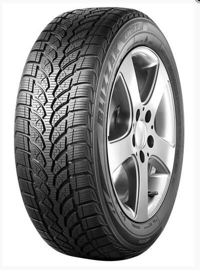 Bridgestone BLIZZAK LM32